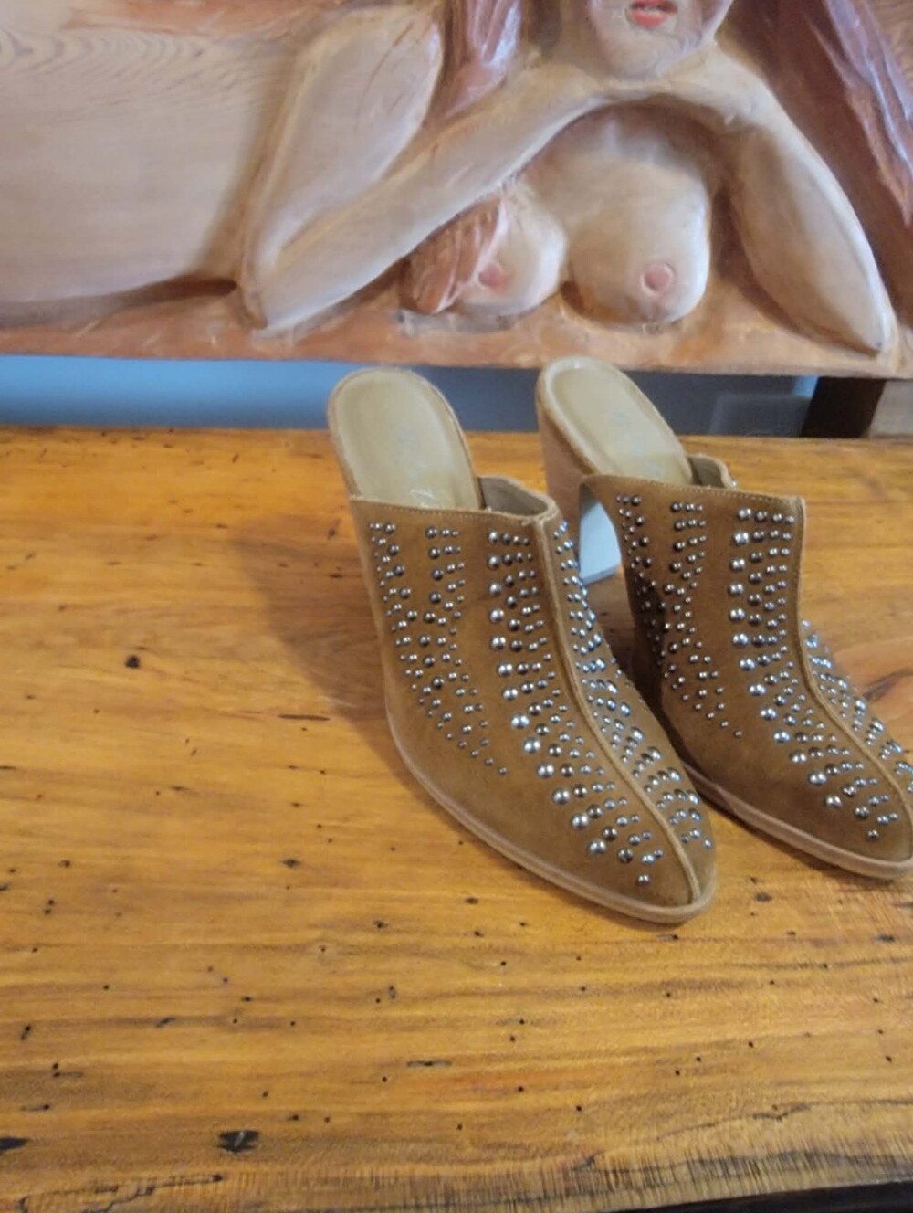 Matisse Noemi Size 8.5 Tan Suede Studded Mule 3.5" Block HeelmBooties